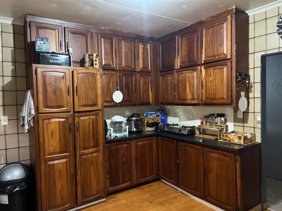 3 Bedroom Property for Sale in Oos Einde North West